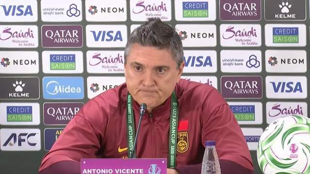 hth官网-安帅用人有水平！国足战越南首发两人，比王钰栋、拜合拉木踢得好